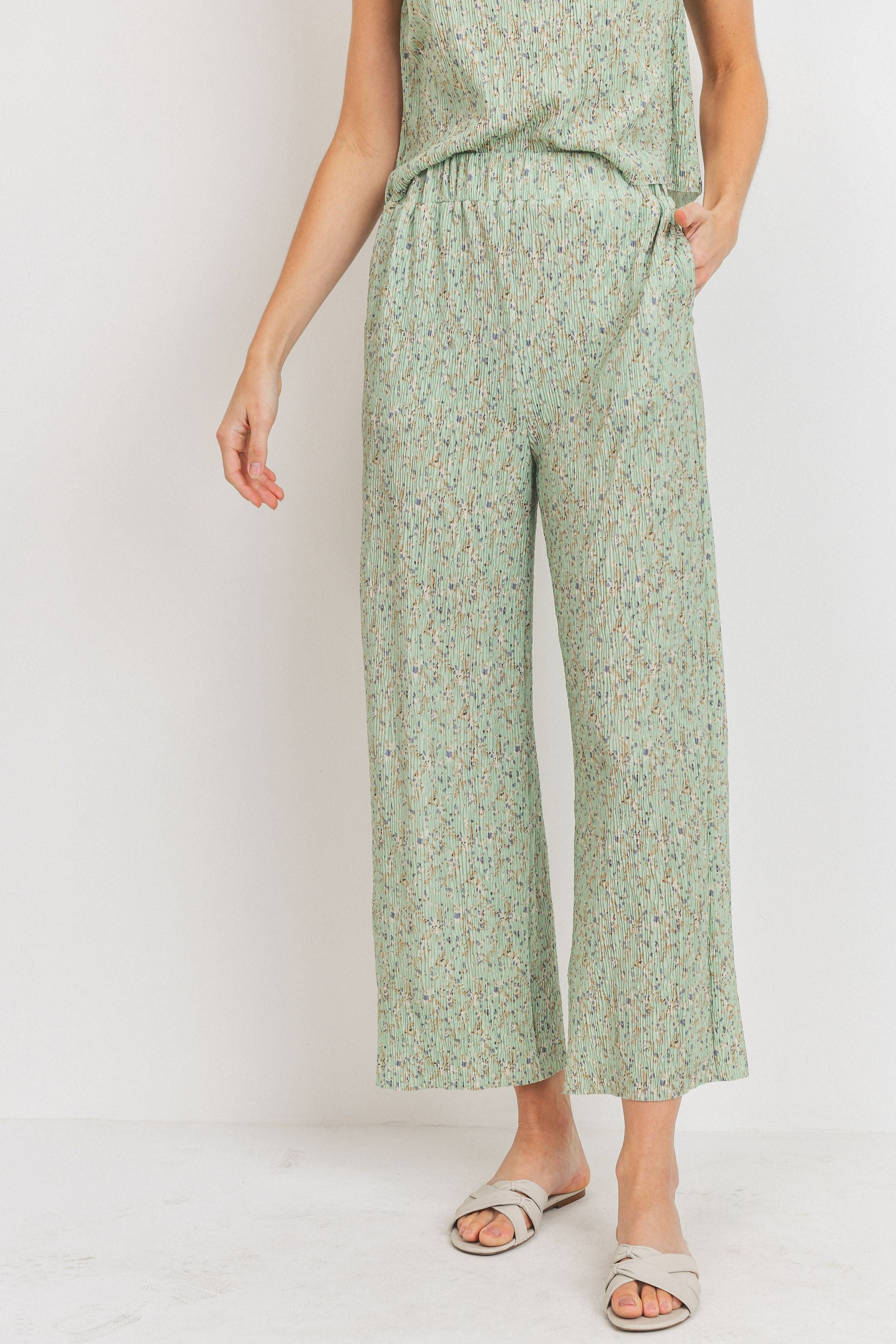 Hydii Two Sided Pocket Ditsy Floral Pants